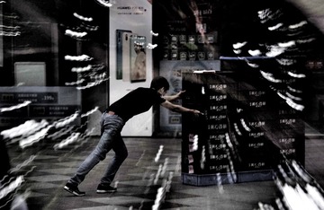 001