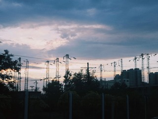 467311