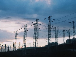 467315