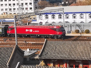 823499