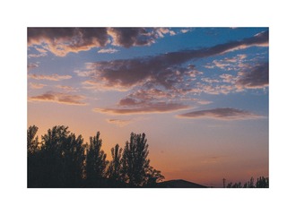 138090