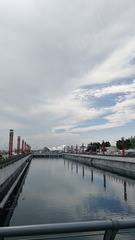 1286409