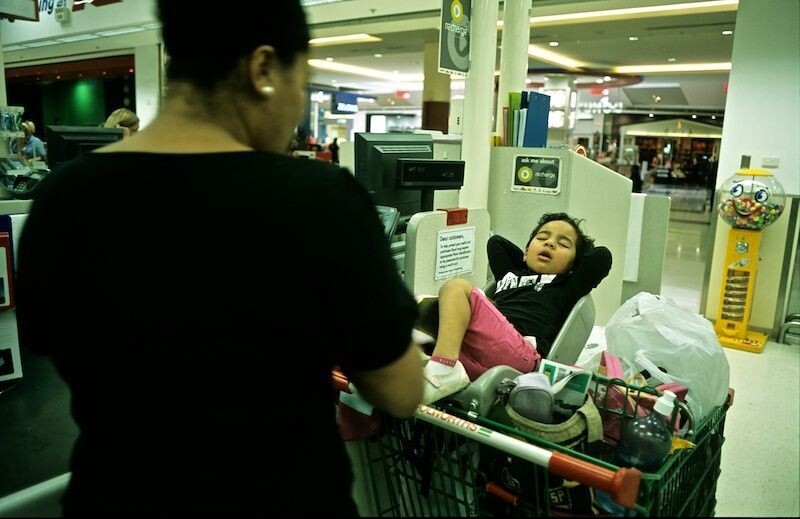 Sleepy beauty<br />
Leica Elmarit-M 28mm 1:2.8
