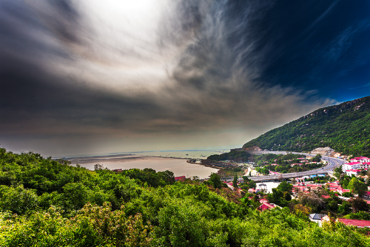 凰窝风景区是江苏省唯一集山海风光于一体的风景区,也是国家级风景区