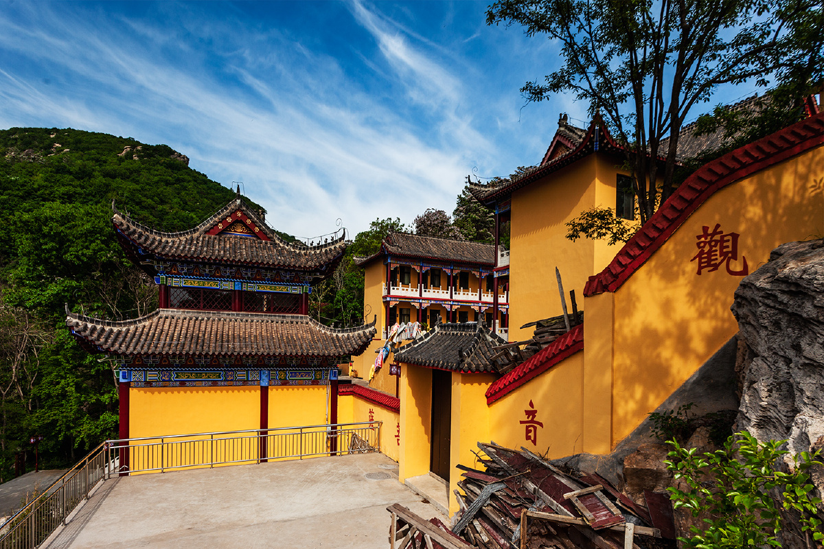 凰窝风景区是江苏省唯一集山海风光于一体的风景区,也是国家级风景区