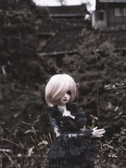 001