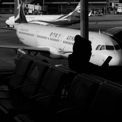 B2460E89-0928-4006-89AB-5C1651D293BC/L0/001