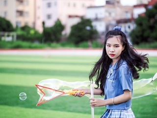 838057