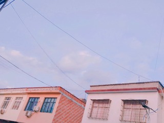 1106758