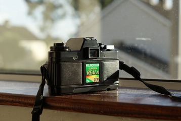 小A