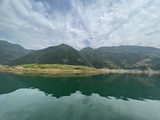 251628D7-9601-46FA-AFAD-E0B00258B5DE/L0/001