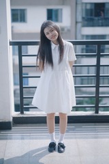 4F9375F0-5D8B-4108-B89A-563A285EC10F/L0/001
