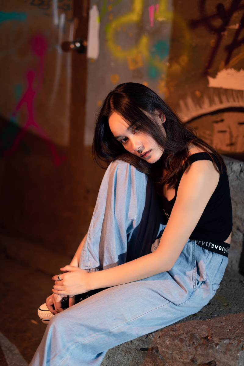 飒女孩儿798酷炫写真