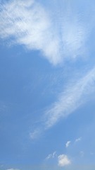 618
