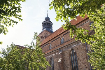 168648