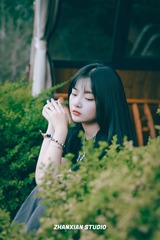 8C8EE840-71E3-4B56-8104-CDB77AE3350A/L0/001