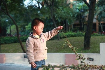 2013_01_25_Fr_16.48.36_光圈4.5_快门200_ISO-400_焦距85.jpg