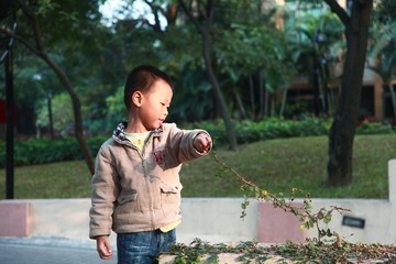 2013_01_25_Fr_16.48.37_光圈4.5_快门200_ISO-400_焦距85.jpg