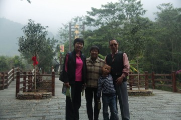 2013_02_04_Mo_10.49.57_光圈4_快门500_ISO-400_焦距37.jpg
