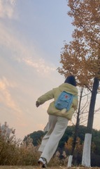 001