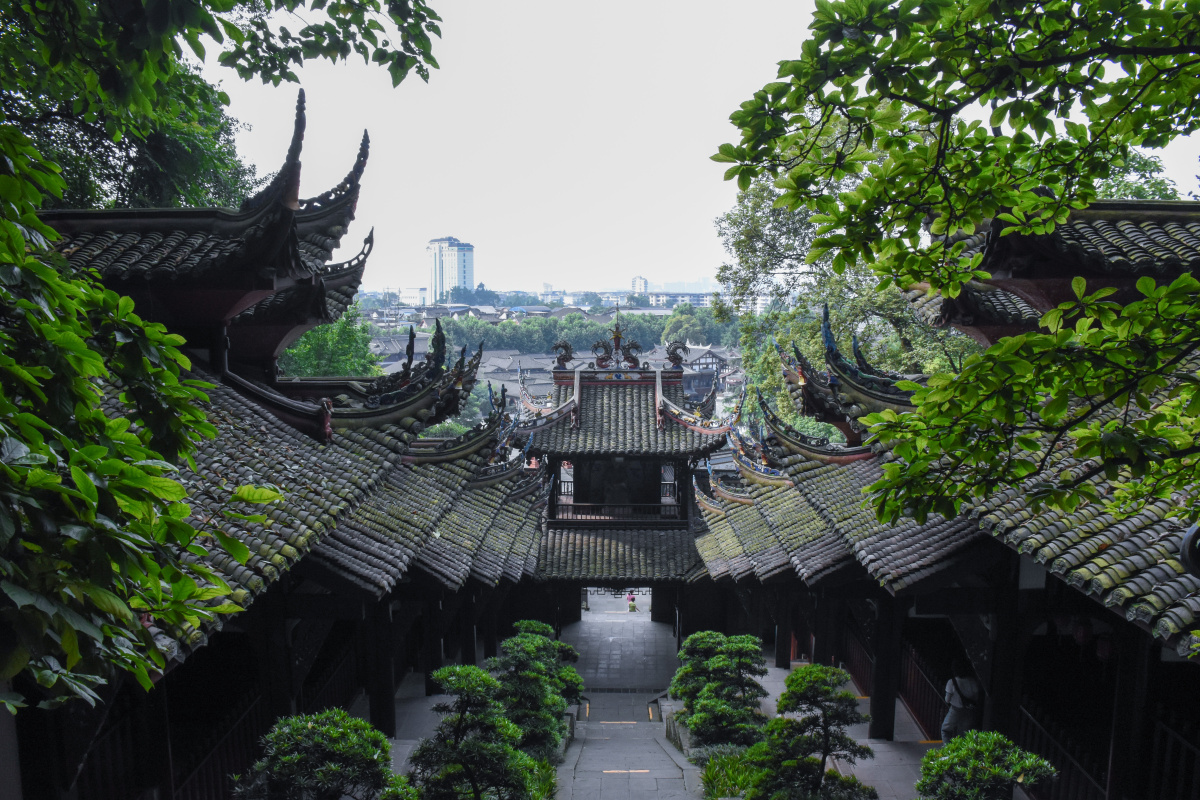 都江堰世界文化遗产二灌口城隍庙都江堰周边有多处庙宇释道儒皆有众神