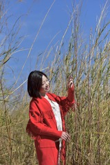 001