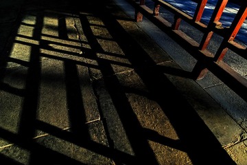 身正不怕影子斜