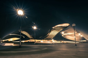 275445