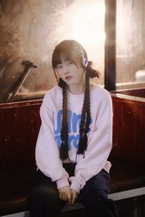 7FF7C0E8-818E-4121-B050-F73E1DFDB661/L0/001
