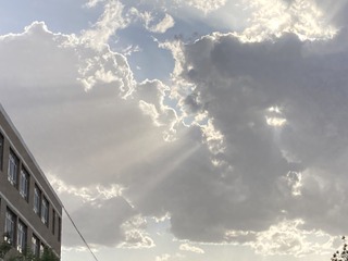 F7188931-233E-4878-97F9-E0C2E4A64B70/L0/001