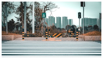 30128F06-70BE-4662-81B7-495A77C5FEB6/L0/001