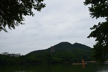 18094