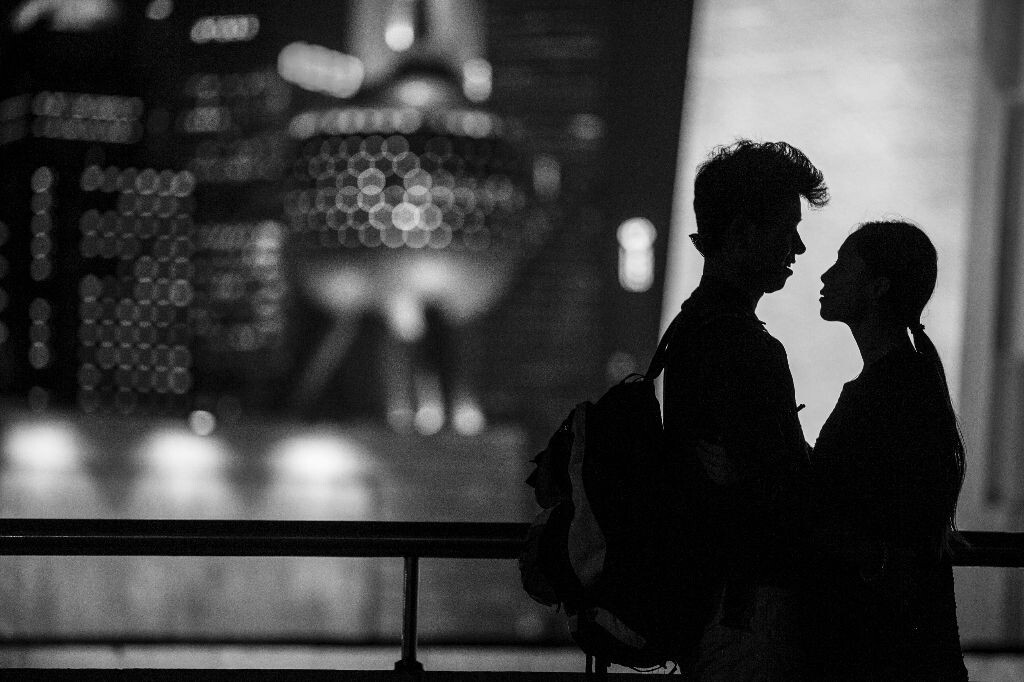 爱在午夜降临前