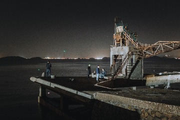 001