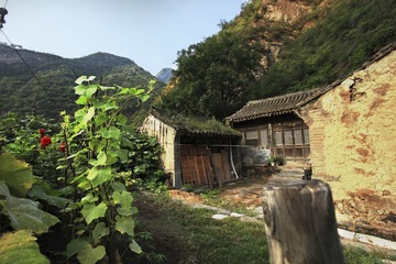 爨底下