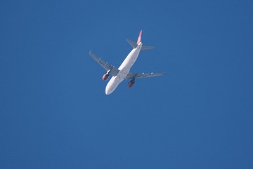 2A408715-D135-4B3B-A8CA-0E990E1F3C33/L0/001