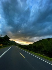 1873E565-AA2D-4AAA-A096-4C0694D25F44/L0/001