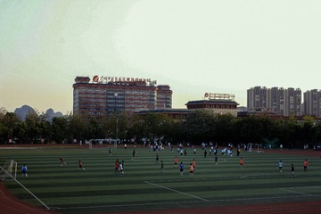 D47E18E5-CFC2-473F-8561-49526DD34F7D/L0/001