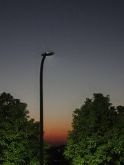 956473