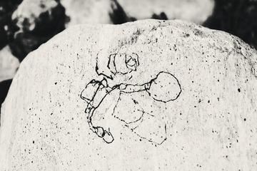 001