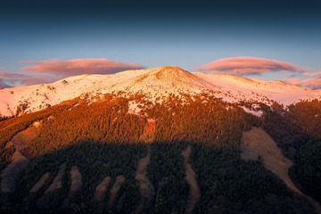 白眉雪山
