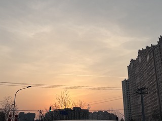 B26B63FF-5631-470B-A637-471962F40BD7/L0/001
