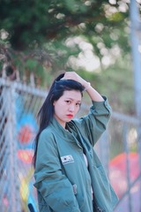001