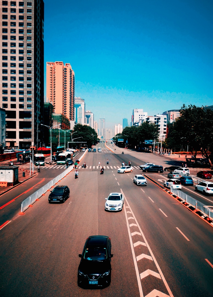 武昌珞瑜路街景 - hxr650 - 图虫