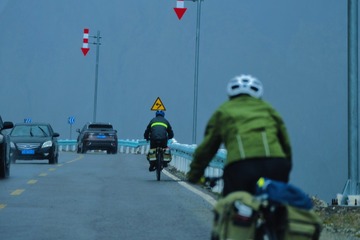 E42163B8-9572-40F6-90C2-4B92E0421FDF/L0/001
