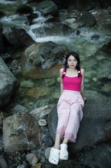 6D60323A-10A8-4EF8-8AC2-E11607D66C0F/L0/001
