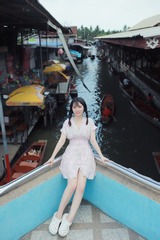 A3AF5AA5-F670-49DF-BD69-BF44116B6929/L0/001