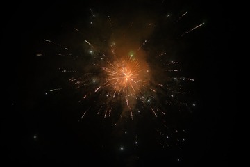 365572
