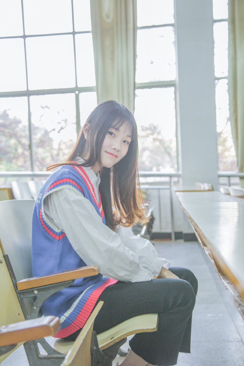 美丽漂亮的小姐姐