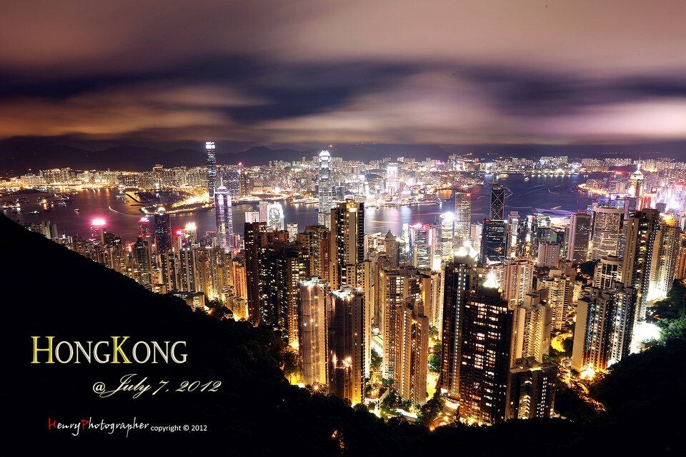 The Night of Hongkong<br />
香港夜景,摄于香港太平山。